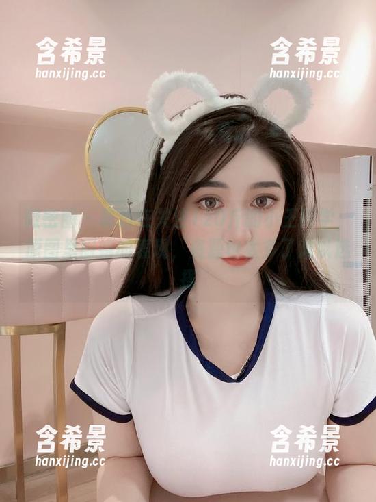 微密圈 - 最近在关注120斤的小王同学，原图里厨娘的表现，资源也太多了难以选择
