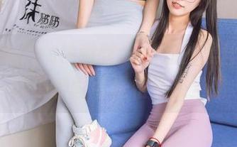 BoBoSocks袜啵啵 – 奶油的黑丝写真，脚尖加固可是相当稳当嘞