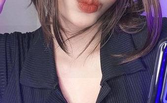 我应该尴尬吗？为Byoru的无圣光制服图集感到心虚