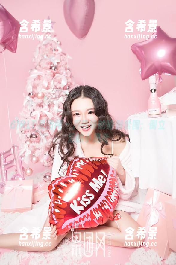 GIRLT果团网 - 周晓唯的瑜伽套图：倒立后的小思考