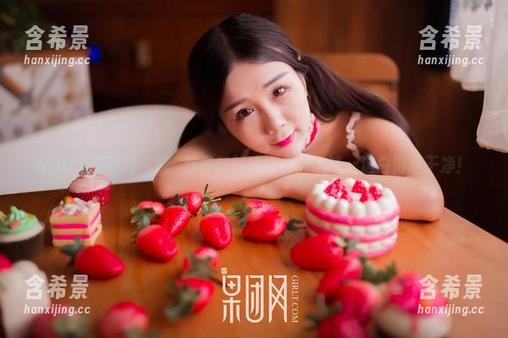 GIRLT果团网 - 龚玥菲最新的纯白合集，哇，这白得真干净！