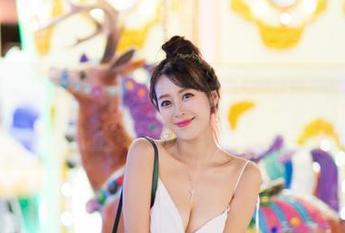 IMiss爱蜜社 – 来聊聊萌奈子的双马尾，高清分享让你无处不在的少女心！