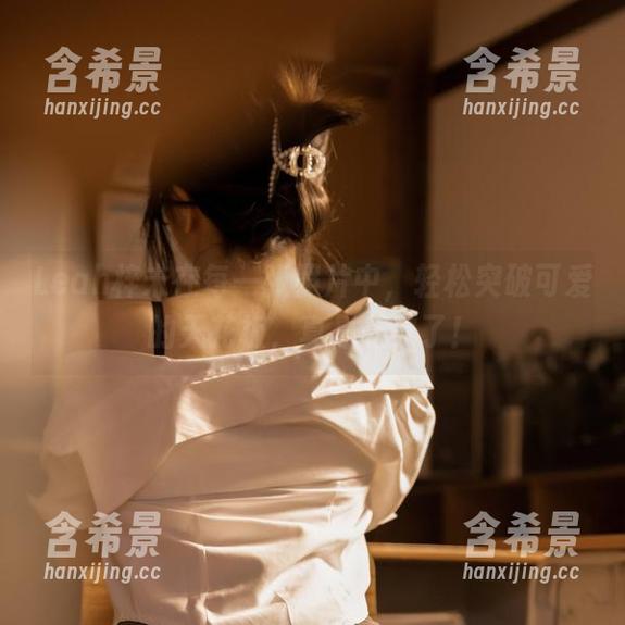Leah梓未在每一张照片中，轻松突破可爱的天花板，真是无敌了！