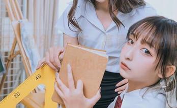 喵糖映画的兔耳女友，高清写真里藏着多少小心思？