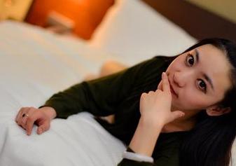 PANS写真 – 我敢打赌，这些紫萱的圣诞特刊图片，要是不屏蔽广告就能撑一整个冬天。