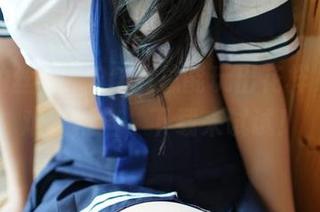 白白的丝袜？ROSI总能玩出花样，合集难以抵挡，下载来试试！
