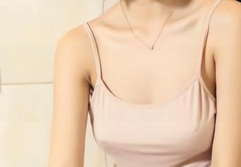 TouTiao头条女神 – 不仅仅是瑜伽，信悦儿在线的美图也是开心的调料包！