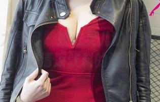 UGirls尤果网 – 娜依灵儿的夏天图集：一瓶清凉饮料的误解