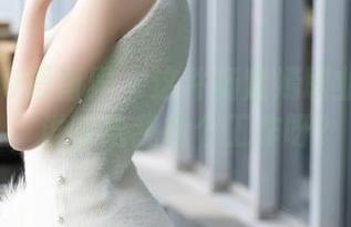 XIAOYU语画界 – 这件杨紫嫣职业装写真，谁来给我找个工作呀？