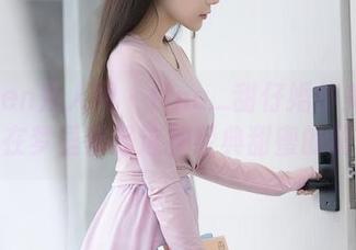 Xiuren秀人网 – tina_甜仔婚纱美图出炉，在梦里都是这种经典甜蜜的调调。
