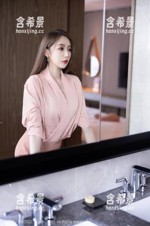 Xiuren秀人网 - 唐宁宁的清纯qué图包，人工滤镜吧？将她的皮肤弄得像新鲜牛奶。