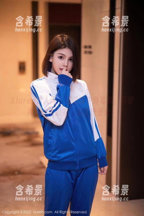 Xiuren秀人网 - 夏馨瑶户外写真，不要问我光有没有，反正没圣光！