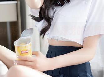 Xiuren秀人网 – 从小探戈的御姐写真里，分享不能说的糗事和欢乐！