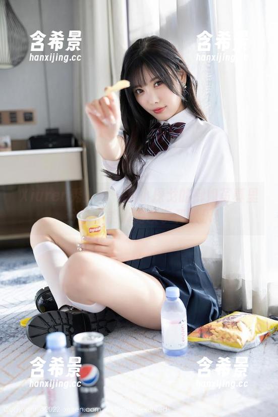 Xiuren秀人网 - 从小探戈的御姐写真里，分享不能说的糗事和欢乐！