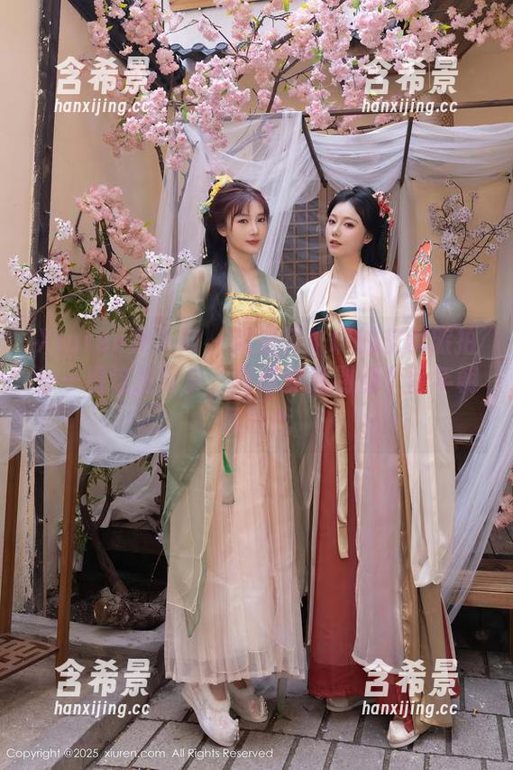 Xiuren秀人网 - 就是阿朱啊的东欧旅拍——看这些写真，真想穿越到那个百年朝凤时代