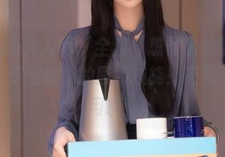 Xiuren秀人网 – 全套‘想做你的猫：夏日’，专业训练的撒娇技能！有效不起作用哦！
