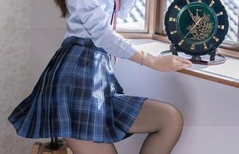 Xiuren秀人网 – 夏日套图，星小兔Meetu无圣光为你呈现最清新的燕麦奶与沙滩拾贝