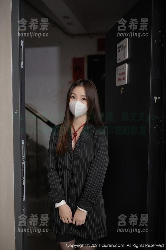 Xiuren秀人网 - 自信与挑战，林文文yooki的瑜伽写真全集，没你想的容易