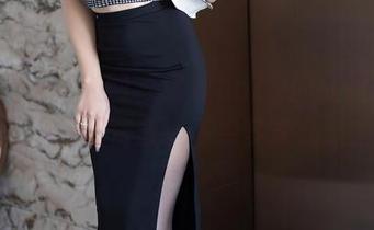 Xiuren秀人网 – 瑶瑶baby的红裙，哼，这样的资源谁不想多看几遍？