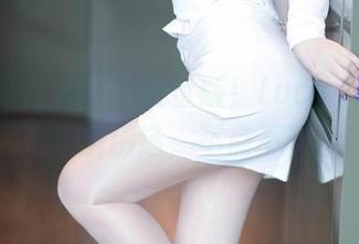 YouMi尤蜜荟 – 限量版！Lucky沈欢欣的厨娘套图精选，不点不看后悔！
