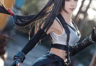 aqua水淼护士，原图神采奕奕，照片里却透着一丝boss女强人的气场。