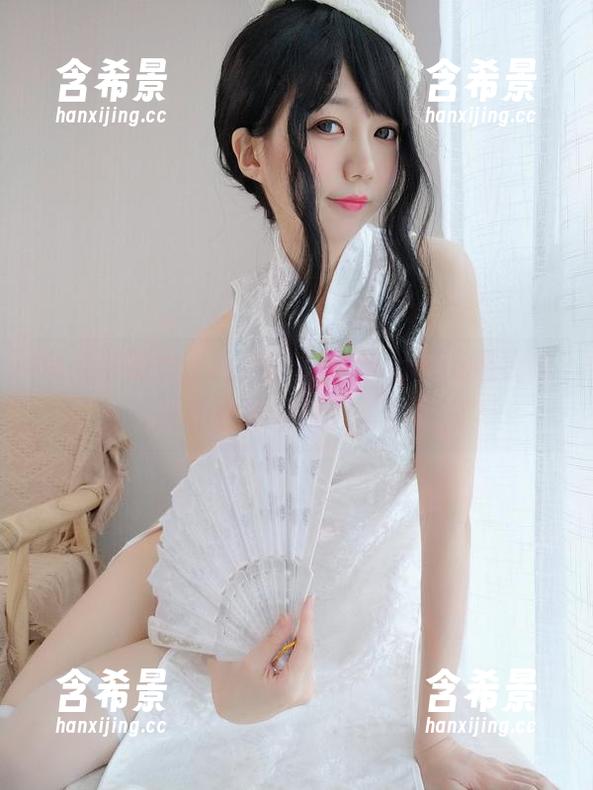 海风与美女，我只想问，nagesa魔物喵拍这张美图时有没有考虑风向？