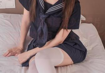 兔玩映画出品，高清睡衣少女图片，真不愧是个居家风的典范，谁来帮我带个枕头？