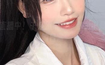 日常直播中！千反田鹿子带你见识最奇葩的日常