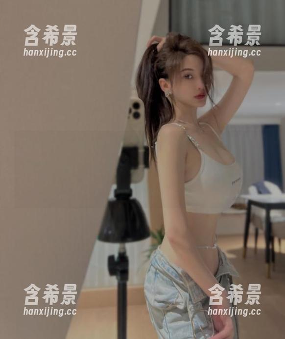 周妍希 微密圈 - 观看时偶尔想,周妍希的瑜伽,原图也太会撩了吧,这种身姿我也想学,但难啊。