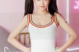 嗲囡囡 – 果儿Victoria的JK写真，别再说你没下载的理由。