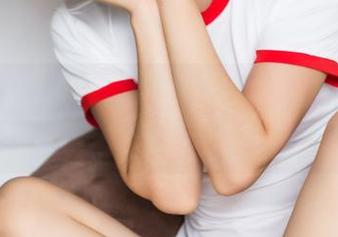 头条女神 – 幻雪儿的护士制服——这是一场“白衣战士”的照片大闹天宫！