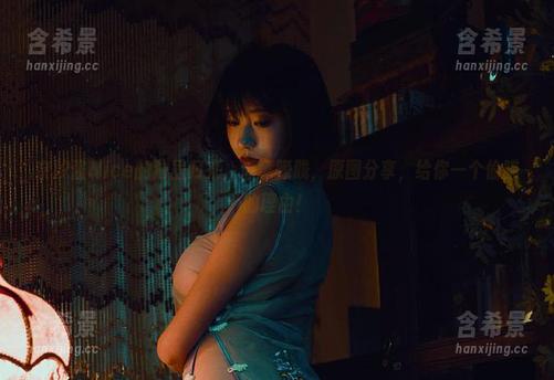 奈汐酱Nice的独居归来，酒意朦胧，原图分享，给你一个偷瞄的理由！