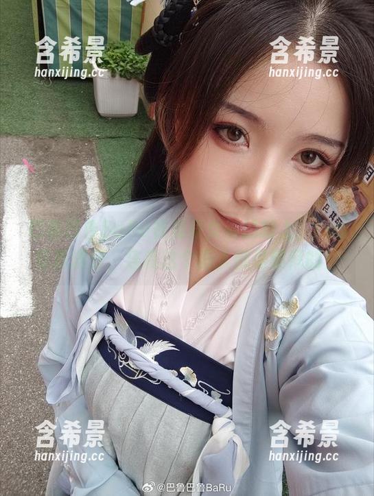 巴鲁巴鲁BaRu在变身女神的路上，cos写真满分，连我这个路人都是崇拜的！
