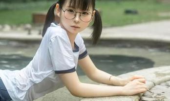初音未来巷子里，幼水铃衣高清合集让你脑洞大开