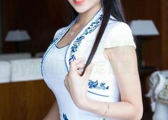 推女神 – 你以为居家只能穿拖鞋？看雪Baby的美图，确定是家里。