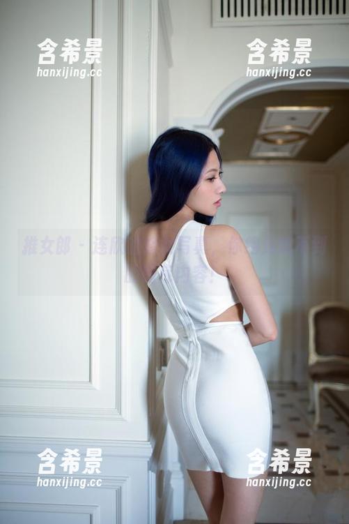 推女郎 - 连欣的修女写真，你绝对想不到的图库内容！