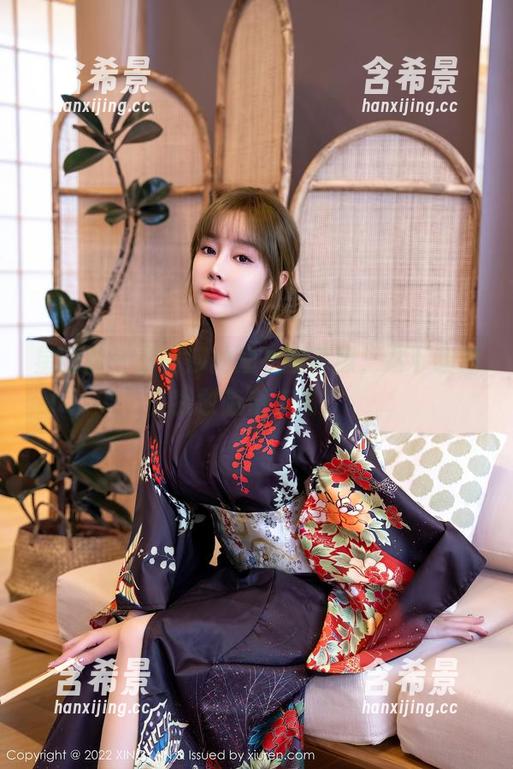 星颜社 - 李丽莎的睡衣图真撩，这下载键我敢随便点吗？