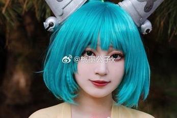 桃墨公子的最新作品集：神鹿，狐狸是不是也能搭配呀？