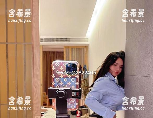水蜜桃米米 微密圈 - 图册:水蜜桃米米的水手服搭配,你兴奋了没?