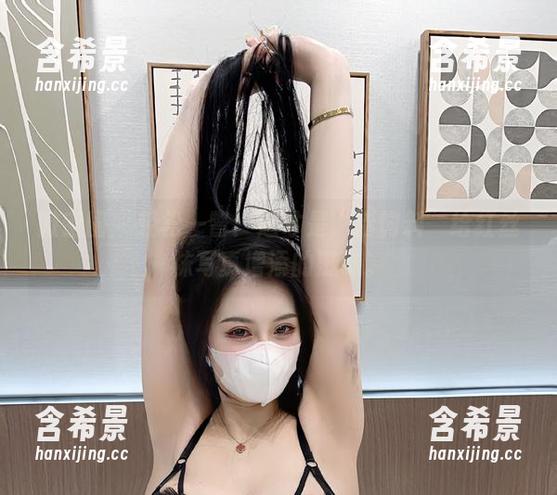 微密圈 - 轻松一瞥：这才是“猪饲料”给红丝袜写真增添的滋味。
