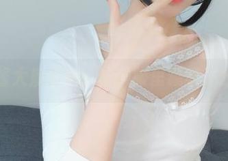 直击眼酱大魔王w，体操服里藏着几分闷骚？