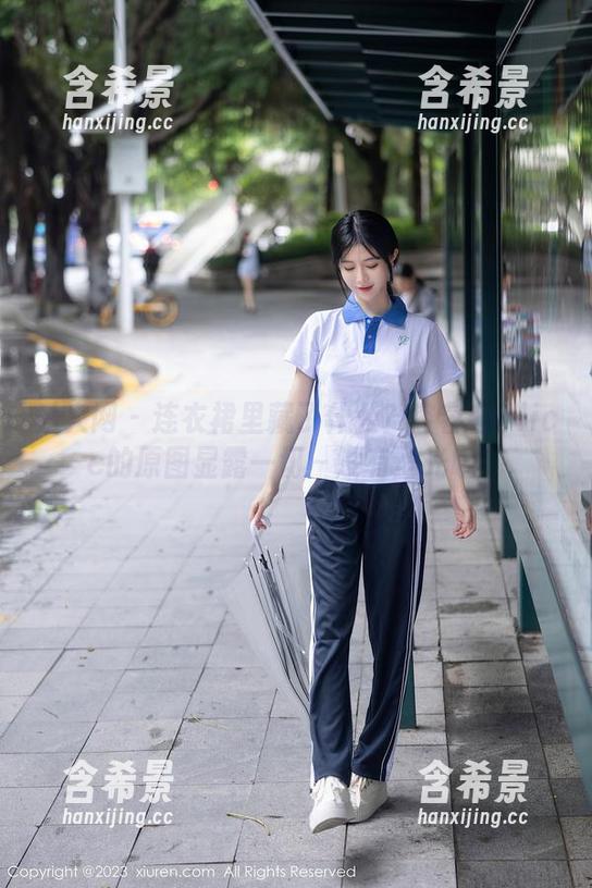 秀人网 - 连衣裙里藏了什么？容容容Alice的原图显露一切～没有圣光哦！