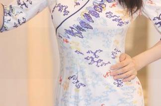 秀人网 – 黄婧GIGI私拍新上架，连美脚都在努力展现个性！