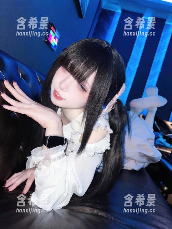 KTV里的拌嘴：纸悦Etsu_ko与地雷系女子的狂“分享”时光
