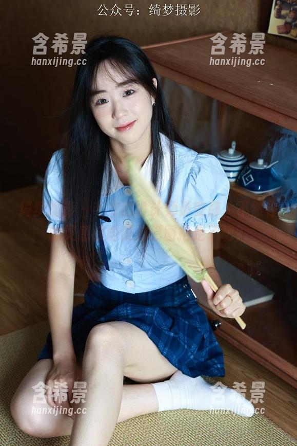 绮梦摄影 - 毛衣的设计师请安静，不然你的灵感被雨薇的原图抢走了吧？