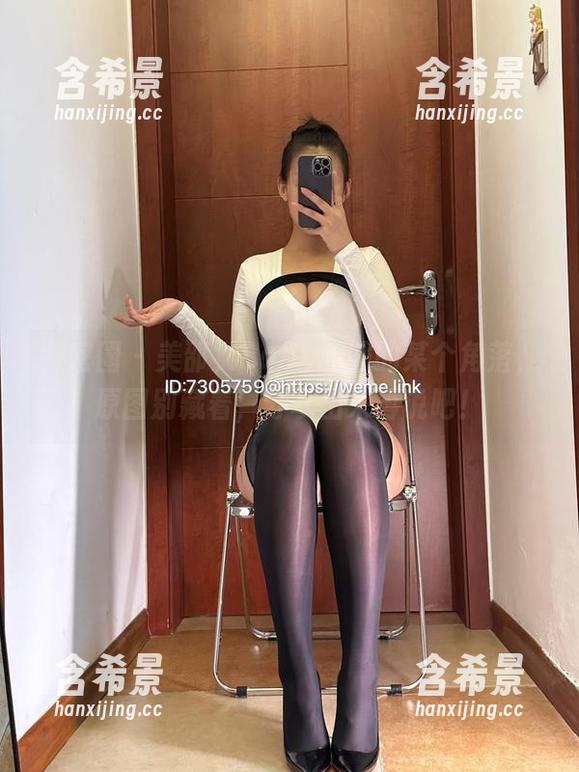 微密圈 - 美邵女Baby和服的某个角落，原图别藏着，分享出来再说吧！
