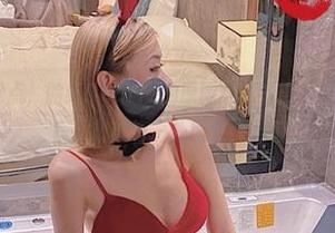 微密圈 – 放松点，脸红Dearie的原图红裙看得频频咽口水，不想放过每一处细节！