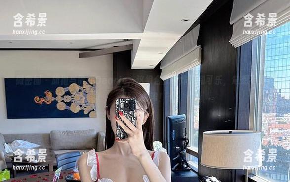微密圈 - 旗袍与脸红Dearie，这组合就像炸鸡和可乐，意想不到却让人生津！