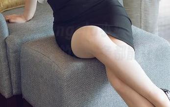 花漾show – Angela小热巴的牛仔裤合集——这图包里的每一条都能让你多看一眼！