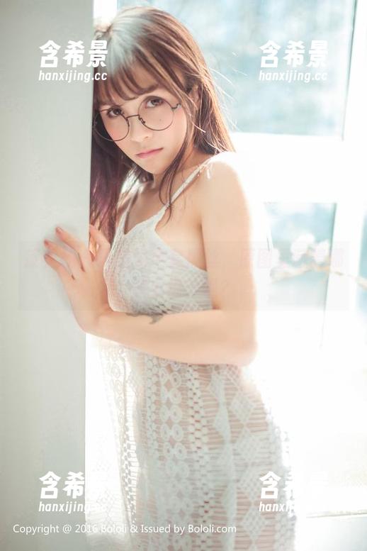 菠萝社 - 夏美酱全套黑丝，原图里藏着哪些小细节呢？